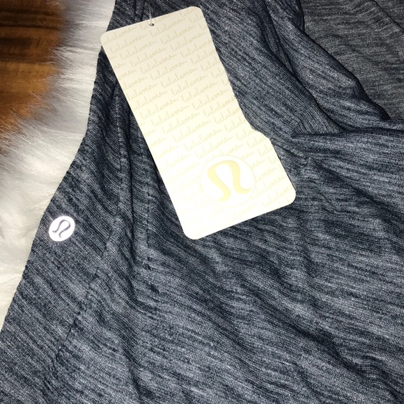 Lululemon raise the barre tank HNUT navy 12 NWT - Picture 3 of 6